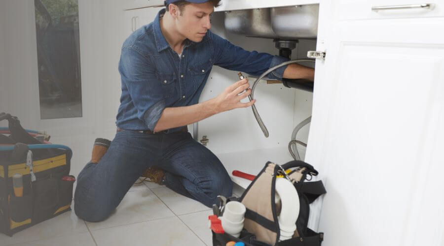 Professional same day plumber in Pittsfield, IL